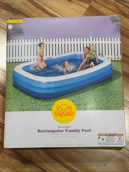 Sun Squad Other - Sun Squad Inflatable Rectangular Family Pool with drain (NEW)